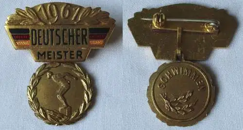 DDR Abzeichen Sport Deutscher Meister 1961 im Schwimmen (162747)