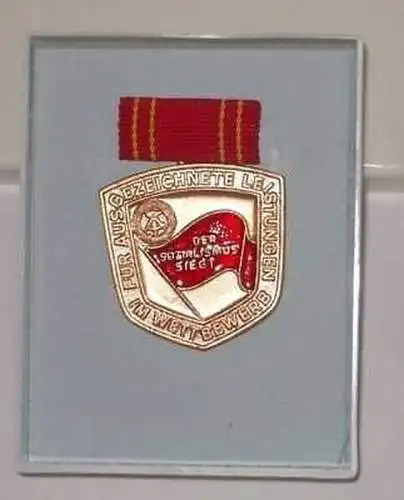 DDR Medaille für ausgezeichnete Leistungen i. Wettbewerb