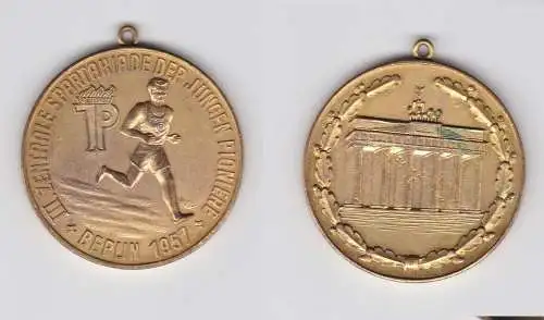 DDR Medaille III.Zentrale Spartakiade der Jungen Pioniere Berlin 1957 (105759)