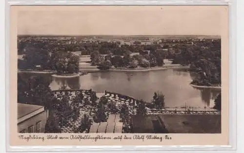 907017 Ak Magdeburg - Blick vom Ausstellungsturm auf den Adolf-Mittag-See 1941