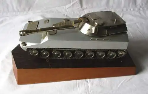 DDR NVA Ehrengeschenk Panzer 122-mm-SFL-Selbstfahrlafette-Haubitze 2S1 (126058)