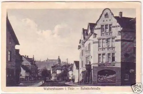 23467 Ak Waltershausen in Thür. Bahnhofstraße 1930