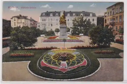 95501 Ak Weimar Watzdorfplatz mit Kriegerdenkmal, Weimar Republik Wappen 1919