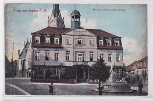 83760 Ak Gruß vom Lucka S.-A. Rathaus mit Wettinbrunnen um 1910