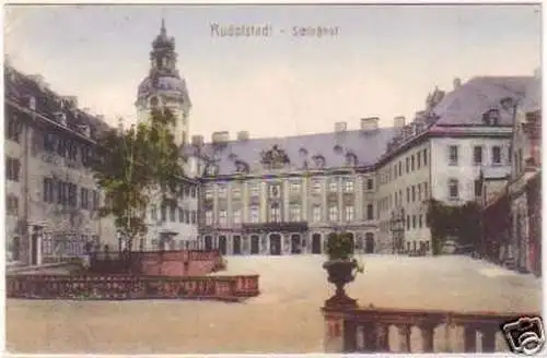 28061 Ak Rudolstadt Schloßhof um 1920