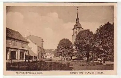 36236 Ak Friedrichroda Herzog Ernst Platz um 1920