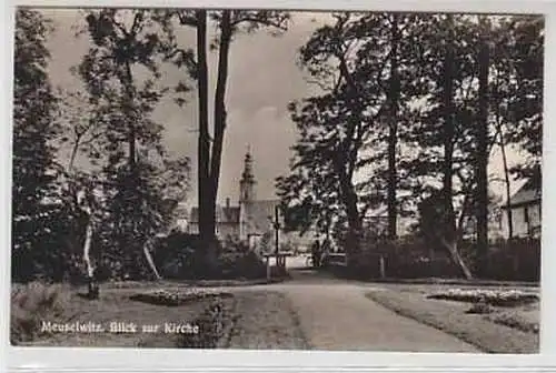 23601 Ak Meuselwitz Blick zur Kirche 1957