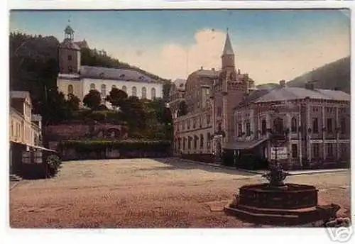 17296 Ak Leutenberg Marktplatz mit Kirche um 1910