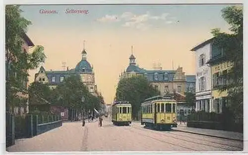 50826 Ak Giessen Seltersweg mit Strassenbahnen um 1900