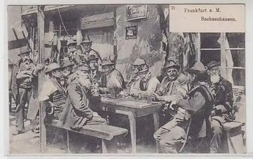 53685 Ak Frankfurt am Main Sachsenhausen Biertisch um 1910