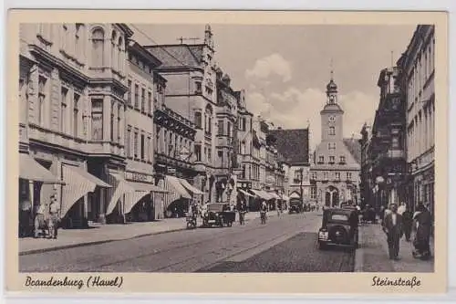 77146 AK Brandenburg (Havel) - Steinstraße, Straßenansicht mit Geschäften 1941