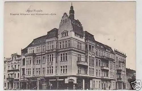 33883 Ak Neuruppin Friedrich Wilhelm Strasse um 1910