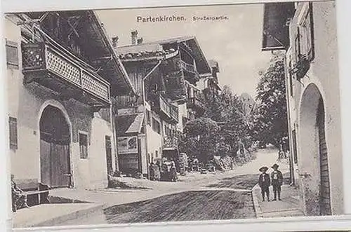 61781 Ak Partenkirchen Straßenpartie um 1910