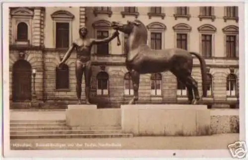 11515 Ak München Rossebändiger vor der Techn. Hochschule