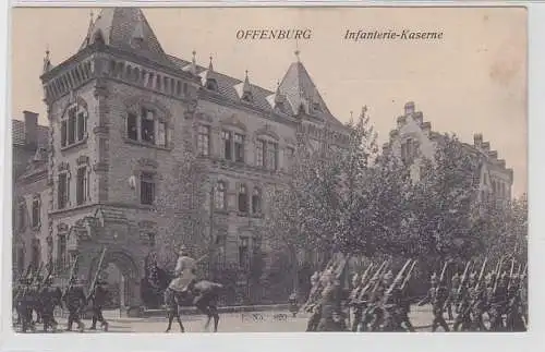 70201 Ak Offenburg Infanterie Kaserne um 1915