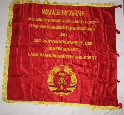 seltene DDR Wanderfahne des Ministeriums für Landwirtschaft (100408)