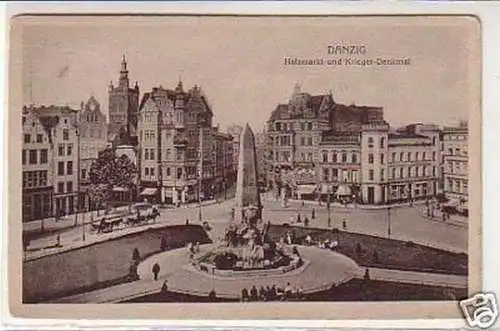 33455 Ak Danzig Holzmarkt und Kriegerdenkmal um 1920