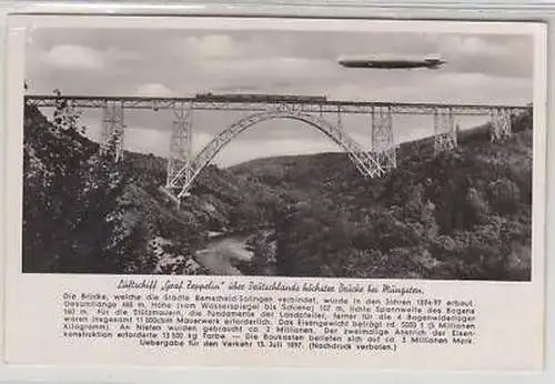 43827 Ak Zeppelin über Brücke bei Mügsten um 1930