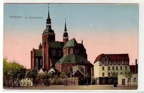 41854 Ak Stralsund St. Marienkirche um 1920