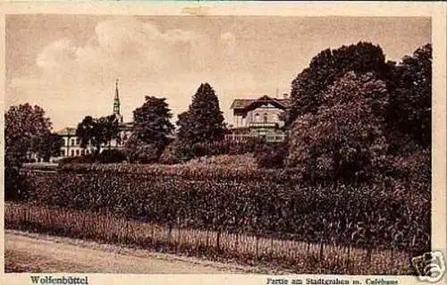 17000 Ak Wolfenbüttel Stadtgraben m. Caféhaus 1940