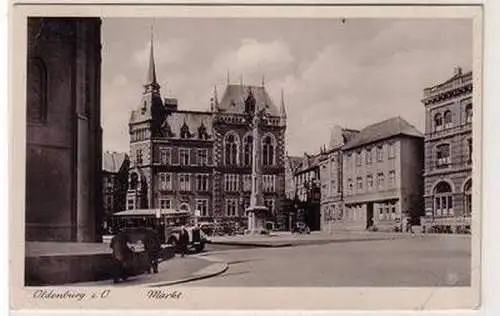 03986 Ak Oldenburg in O. Markt mit Autobus 1942