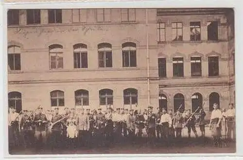 52334 Feldpost Ak Leipzig Lindenau Schulhof 22. Bezirks Schule 1915