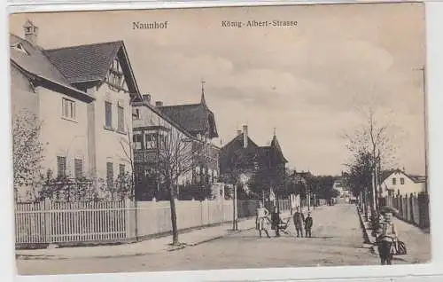 69779 Ak Naunhof König Albert Strasse um 1910