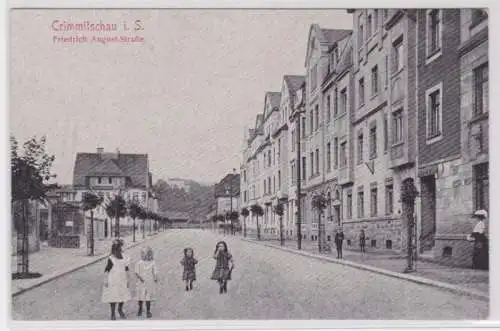 49732 Ak Crimmitschau in Sachsen Friedrich-August-Straße um 1920