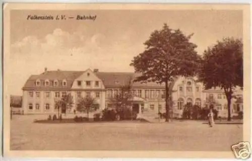 15604 Ak Falkenstein i.V. Bahnhof 1925