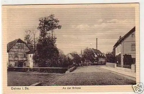 31037 Ak Ostrau in Sachsen an der Brücke um 1920