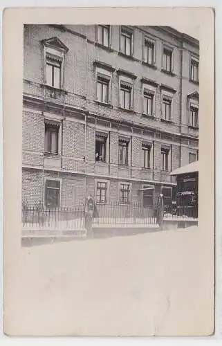 69156 Foto Ak Dresden Wohnhaus 1943