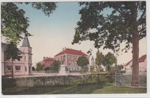 69673 Ak Frohburg Denkmals Platz 1910
