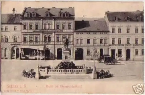 17710 Ak Sebnitz Markt mit Bismarckdenkmal Hotel 1901