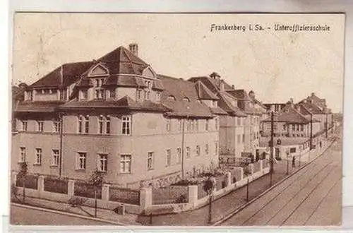 10390 Ak Frankenberg in Sachsen Unteroffizierssschule 1921