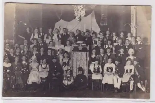 98316 Foto Ak Rosswein in Sachsen Erinnerung an das Kostümfest 1920