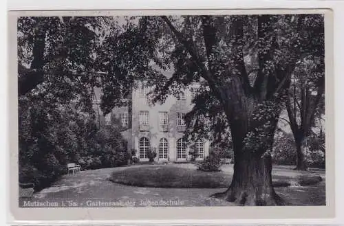 92824 AK Mutzschen in Sachsen Gartensaal der Jugendschule 1953