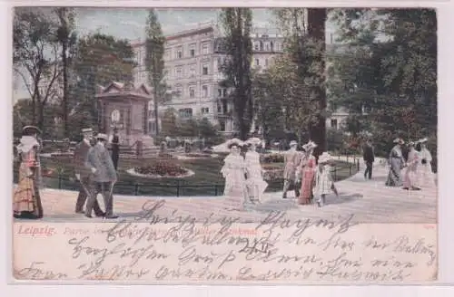 06737 Ak Leipzig Partie im Niedern Park mit Müller-Denkmal 1903