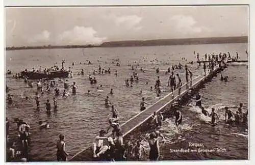 36477 Ak Torgau Strandbad am großen Teich um 1930