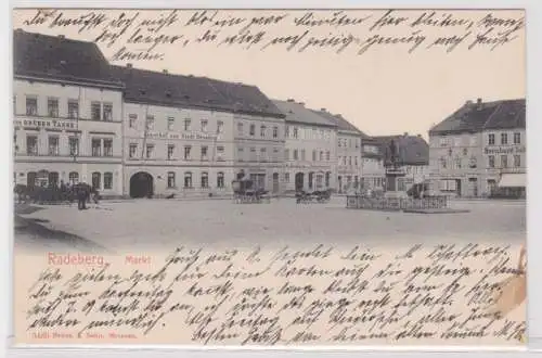 94953 Ak Radeberg - Partie am Markt mit Geschäften und Denkmal 1905