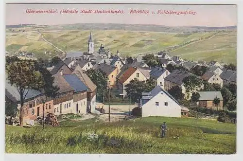 70866 Ak Oberwiesenthal Rückblick vom Fichtelbergaufstieg um 1910