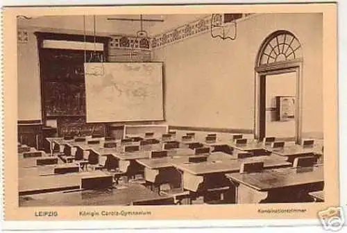 17569 Ak Leipzig Königin Carola Gymnasium um 1930