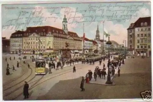 11015 Ak Dresden Hauptstraße mit aufziehender Wache