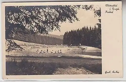 67465 Ak Wildenthal im Erzgebirge Freibad um 1930