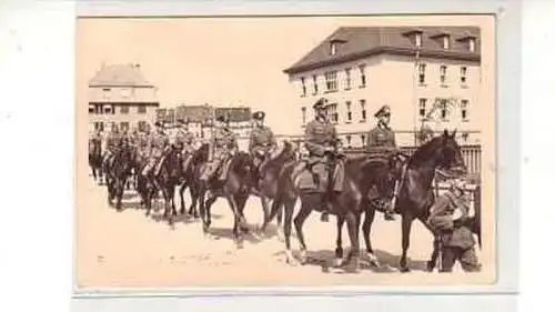 38098 Foto Ak Bautzen Soldaten zu Pferd um 1935