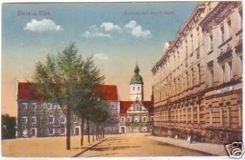 27196 Ak Riesa Rathaus und Albertschule 1919