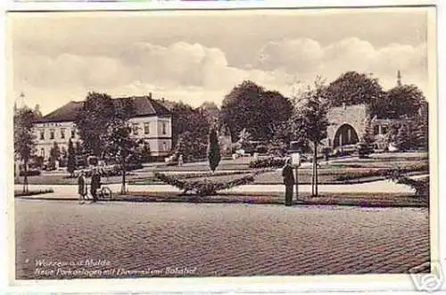 07929 Ak Wurzen mit Ehrenmal am Bahnhof 1938