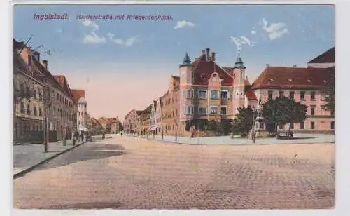 43858 Feldpost AK Ingolstadt - Harderstraße mit Kriegerdenkmal 1915