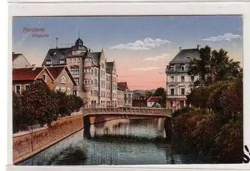 54498 Ak Pforzheim Enzpartie mit Brücke um 1910