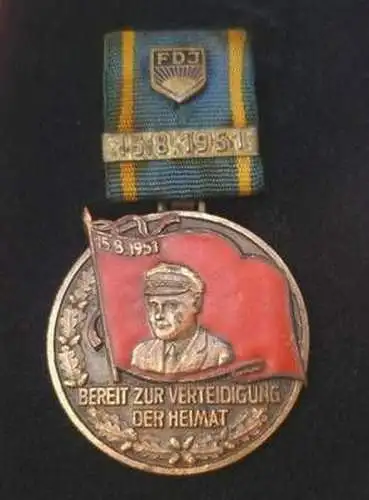 DDR Medaille "Bereit zur Verteidigung der Heimat" 1951 im Etui