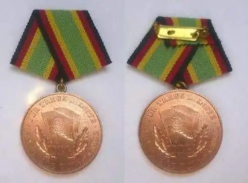 DDR Medaille NVA für treue Dienste Bronze